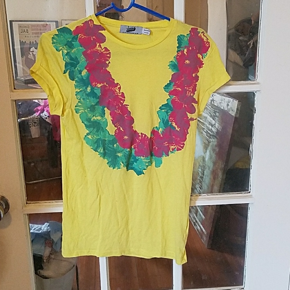 Tshirt - Picture 3 of 4